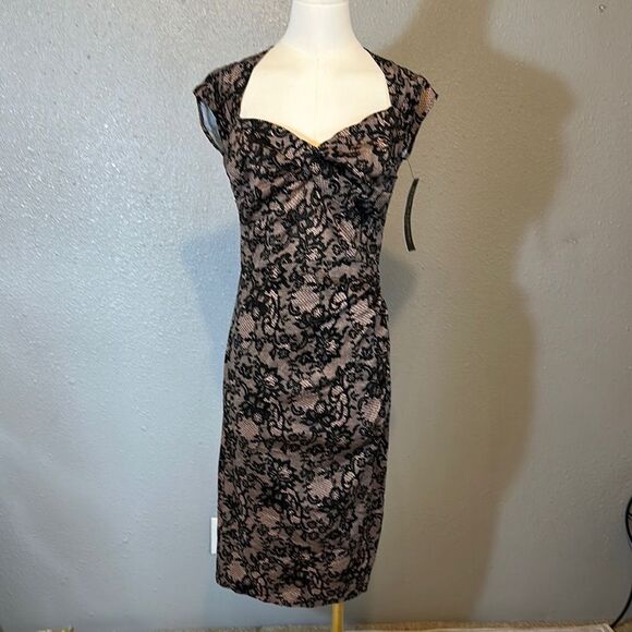 NEW Stop Staring Elegant pink Lace Dress size M - Picture 1 of 15